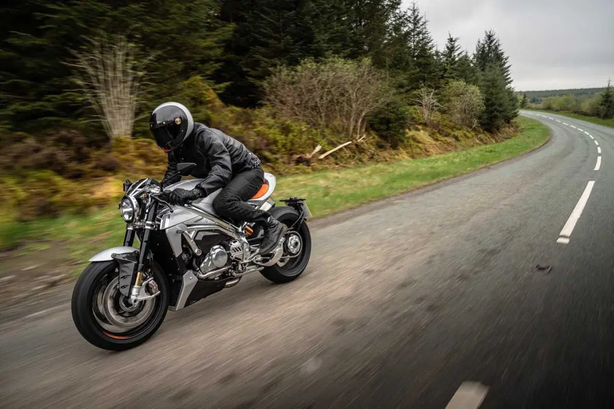 Quali sono, ad oggi, i piani di Norton Motorcycles? (8)