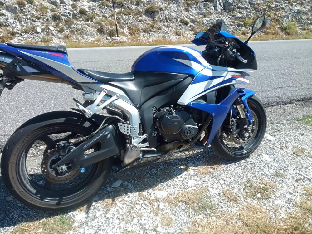 Honda CBR 600 RR (2007 - 08) (2)