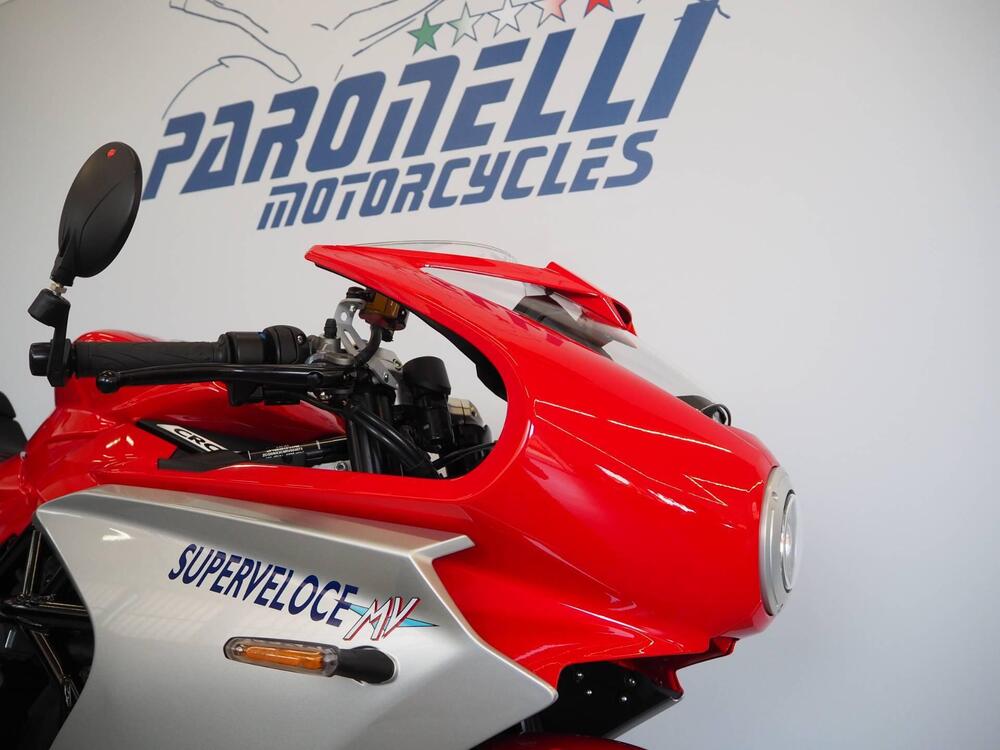 MV Agusta Superveloce 800 (2021 - 24) (5)