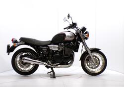 Triumph Legend TT 900 (1998 - 02) usata