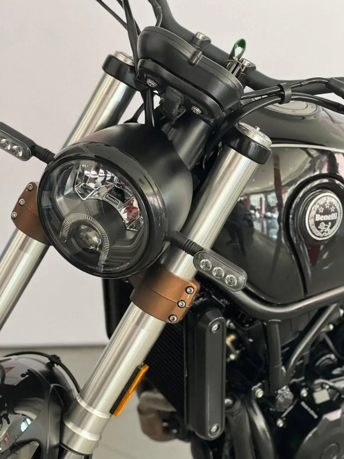 Benelli Leoncino 500 Trail (2021 - 26) (5)