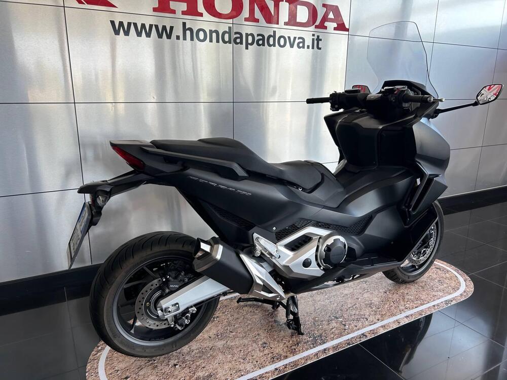 Honda Forza 750 DCT (2021 - 24) (2)