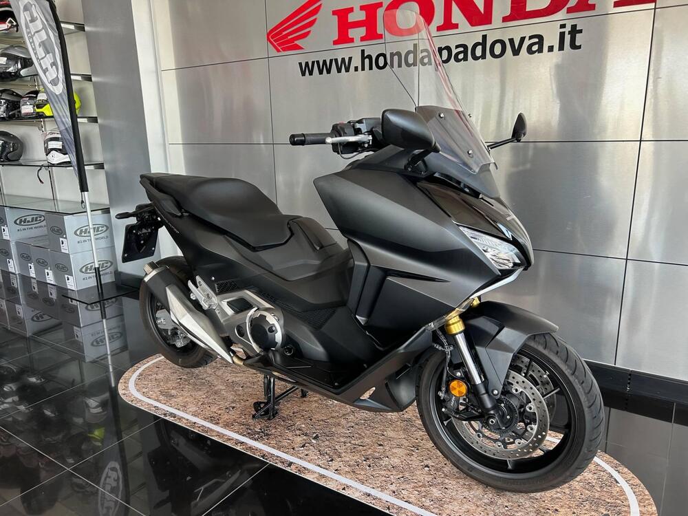 Honda Forza 750 DCT (2021 - 24) (3)