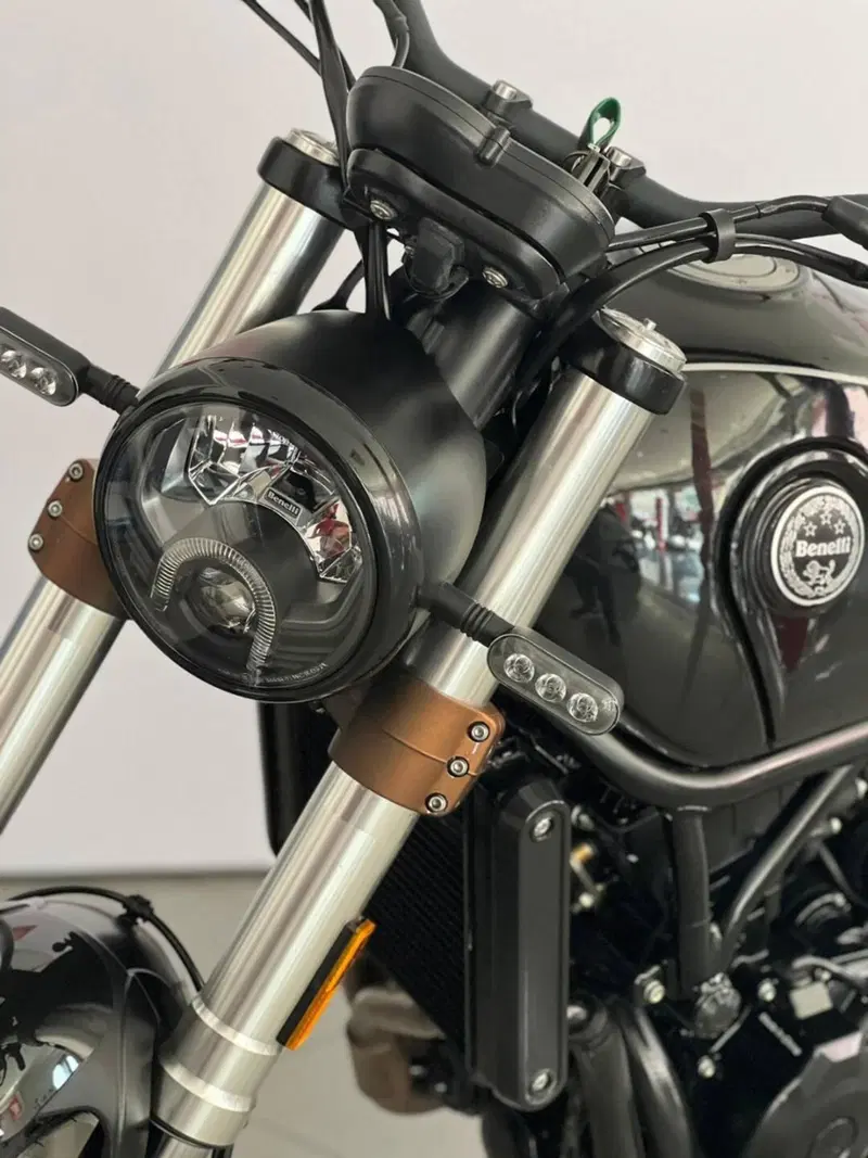 Benelli Leoncino 500 Trail (2021 - 26) (5)