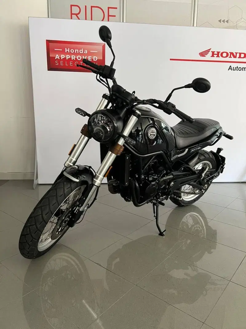 Benelli Leoncino 500 Trail (2021 - 26) (6)