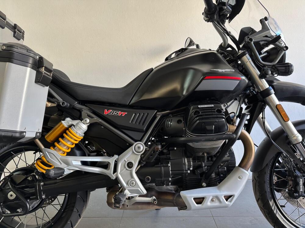 Moto Guzzi V85 TT (2021 - 23)