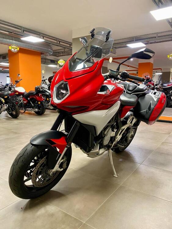 MV Agusta Turismo Veloce 800 (2014 - 16) (3)