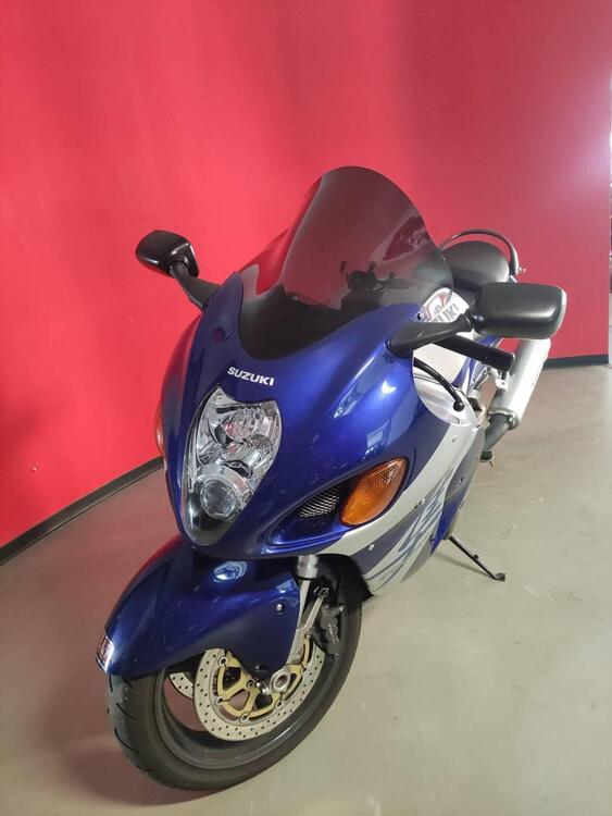 Suzuki GSX 1300 R Hayabusa (1999 - 06) (2)