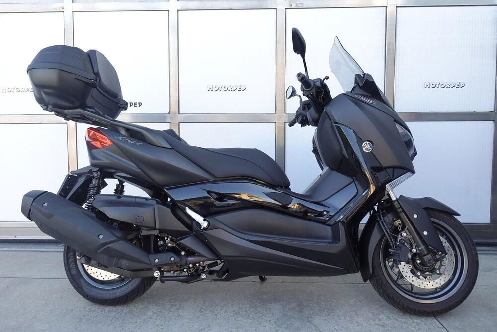 Yamaha X-Max 400 Tech Max (2020) (2)