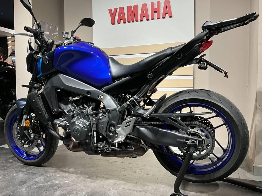 Yamaha MT-09 (2021 - 23) (2)