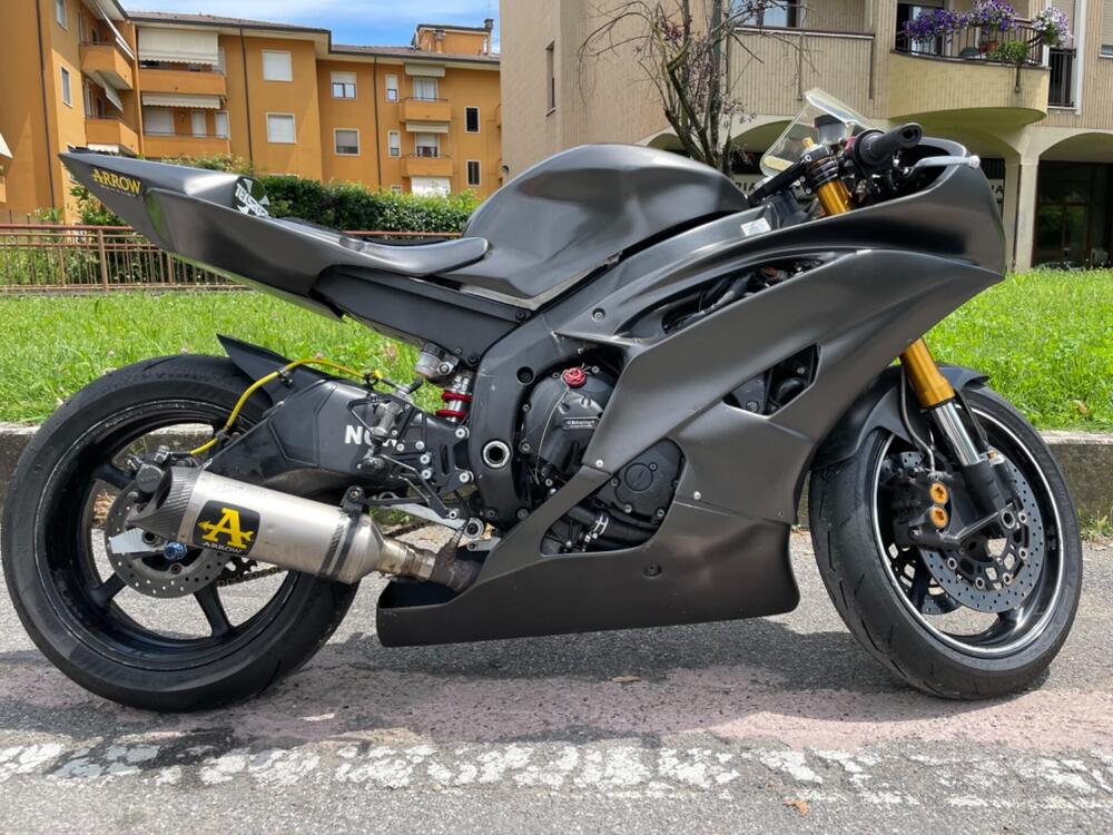 Yamaha YZF R6 (2006 - 07)