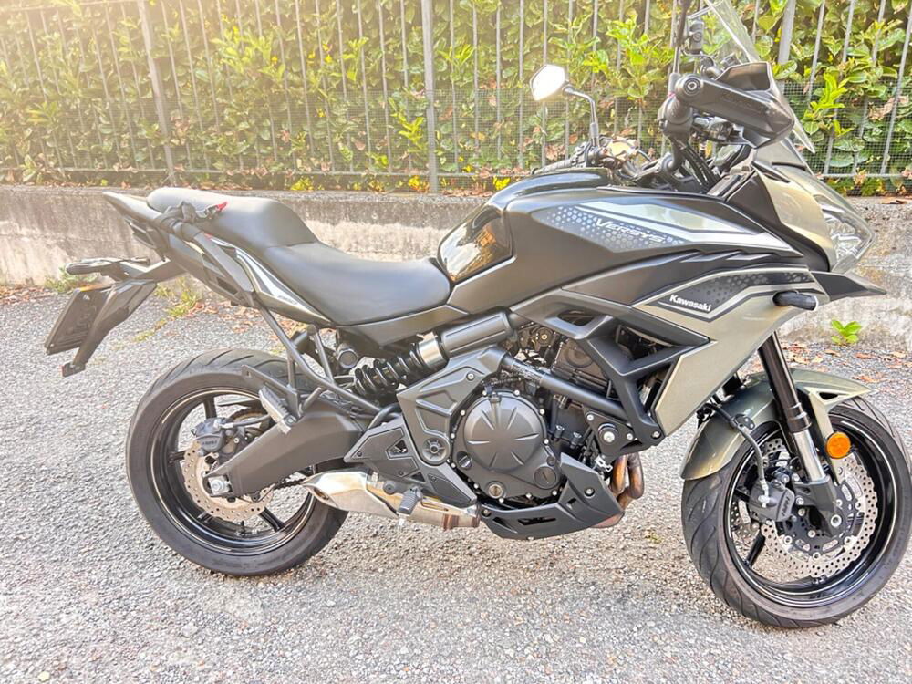 Kawasaki Versys 650 Tourer Plus (2022 - 24) (4)