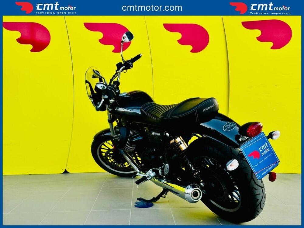 Moto Guzzi V9 Roamer (2018 - 20) (4)