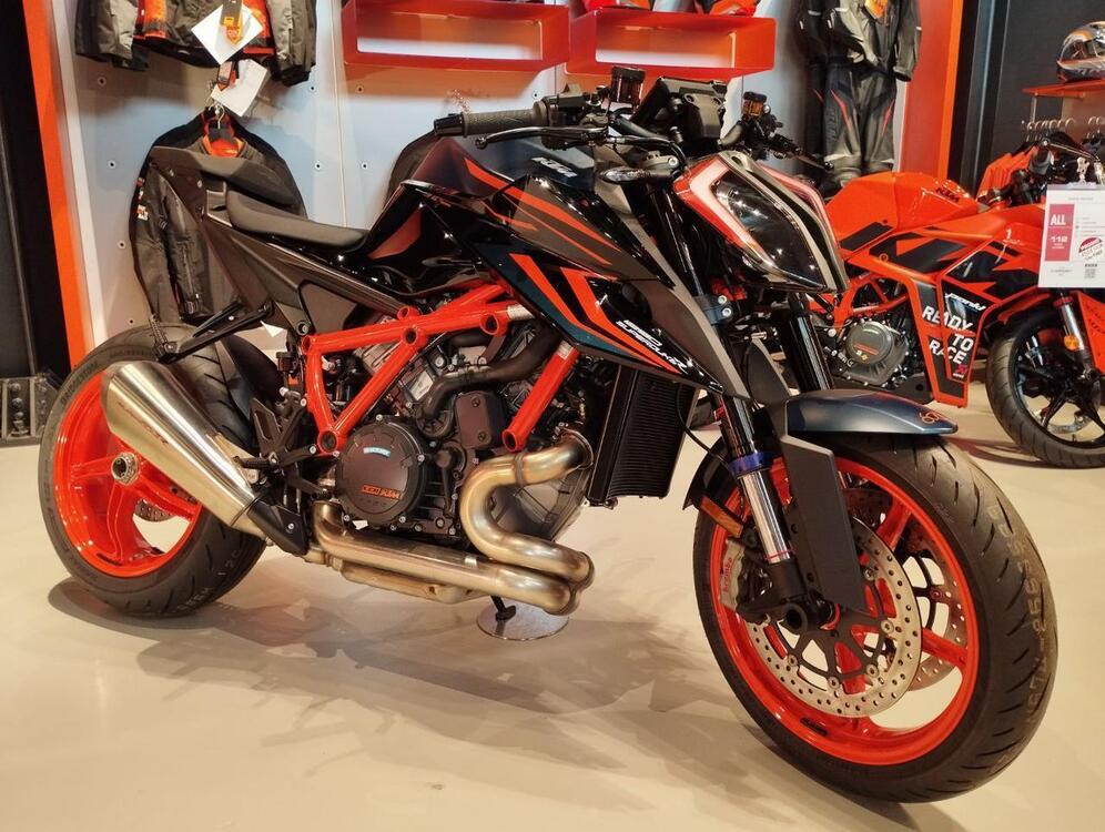 KTM 1290 Super Duke R Evo (2022 - 23)