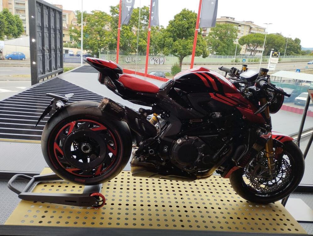 MV Agusta Rush 1000 (2023 - 24) (2)