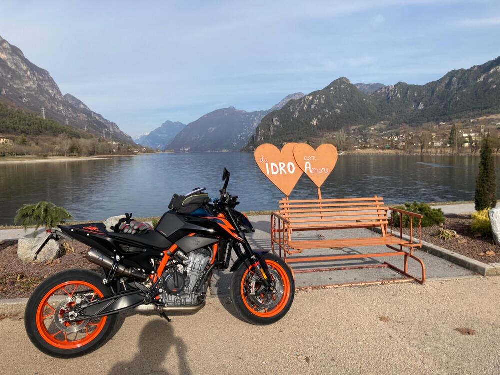 KTM 890 Duke R (2022 - 23) (2)