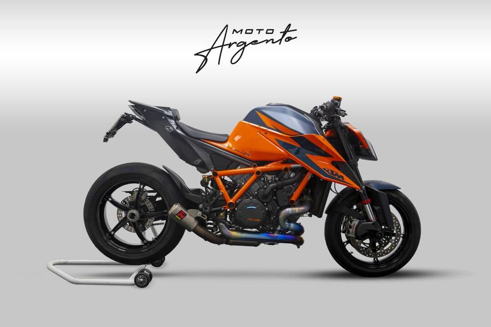 KTM 1290 Super Duke R (2020)