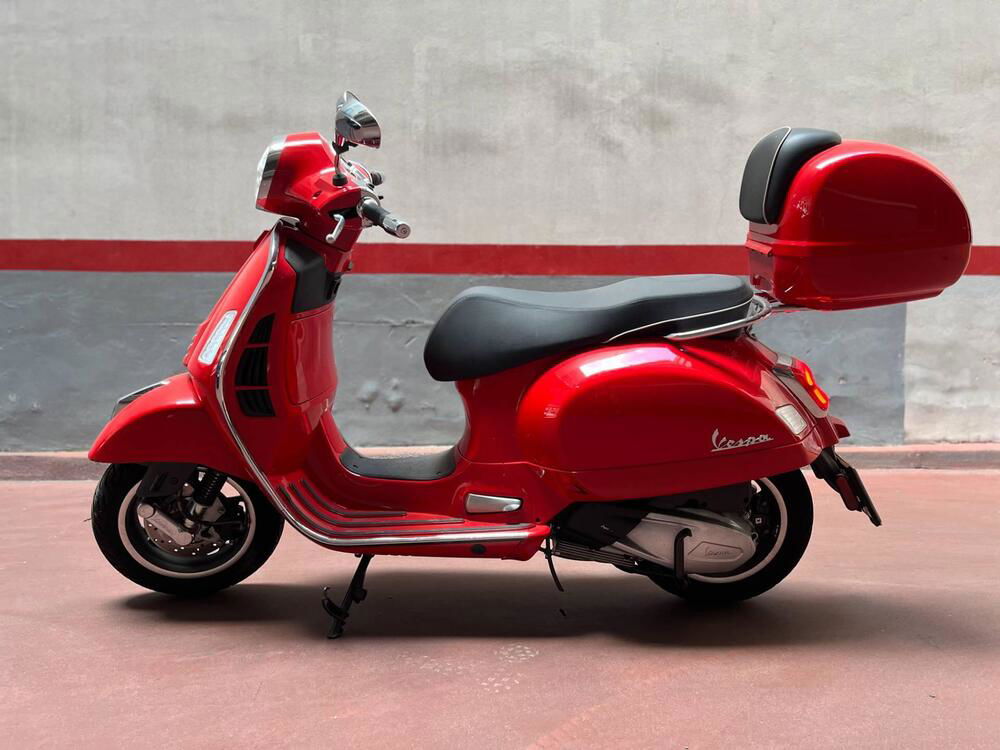 Vespa GTS 300 Hpe (2021 - 22)