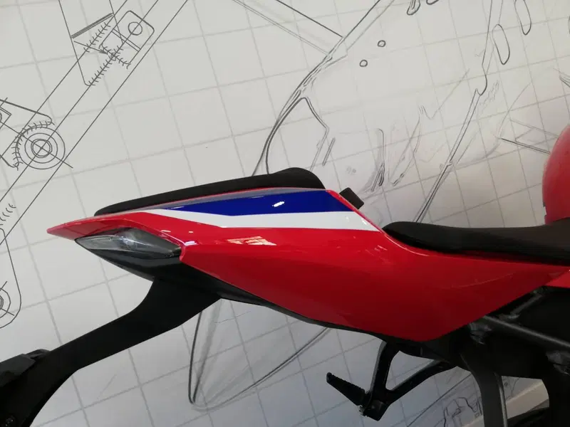 Honda CBR 1000 RR-R Fireblade SP (2024 - 26) (7)