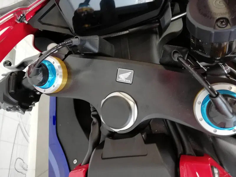 Honda CBR 1000 RR-R Fireblade SP (2024 - 26) (14)