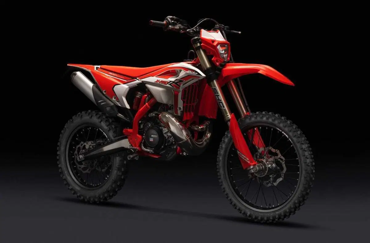 Enduro reinventato con la nuova gamma Beta RX Pro 2025 [VIDEO]