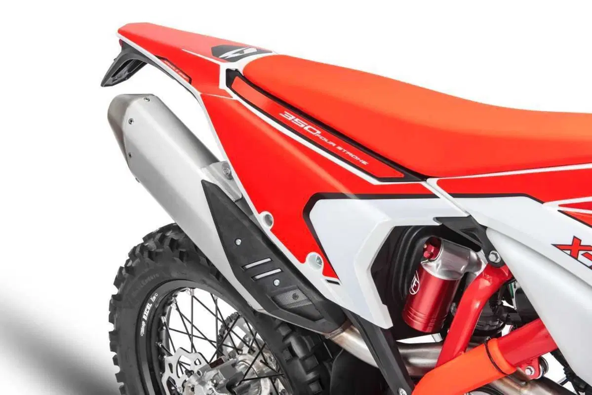 Enduro reinventato con la nuova gamma Beta RX Pro 2025 [VIDEO] (5)