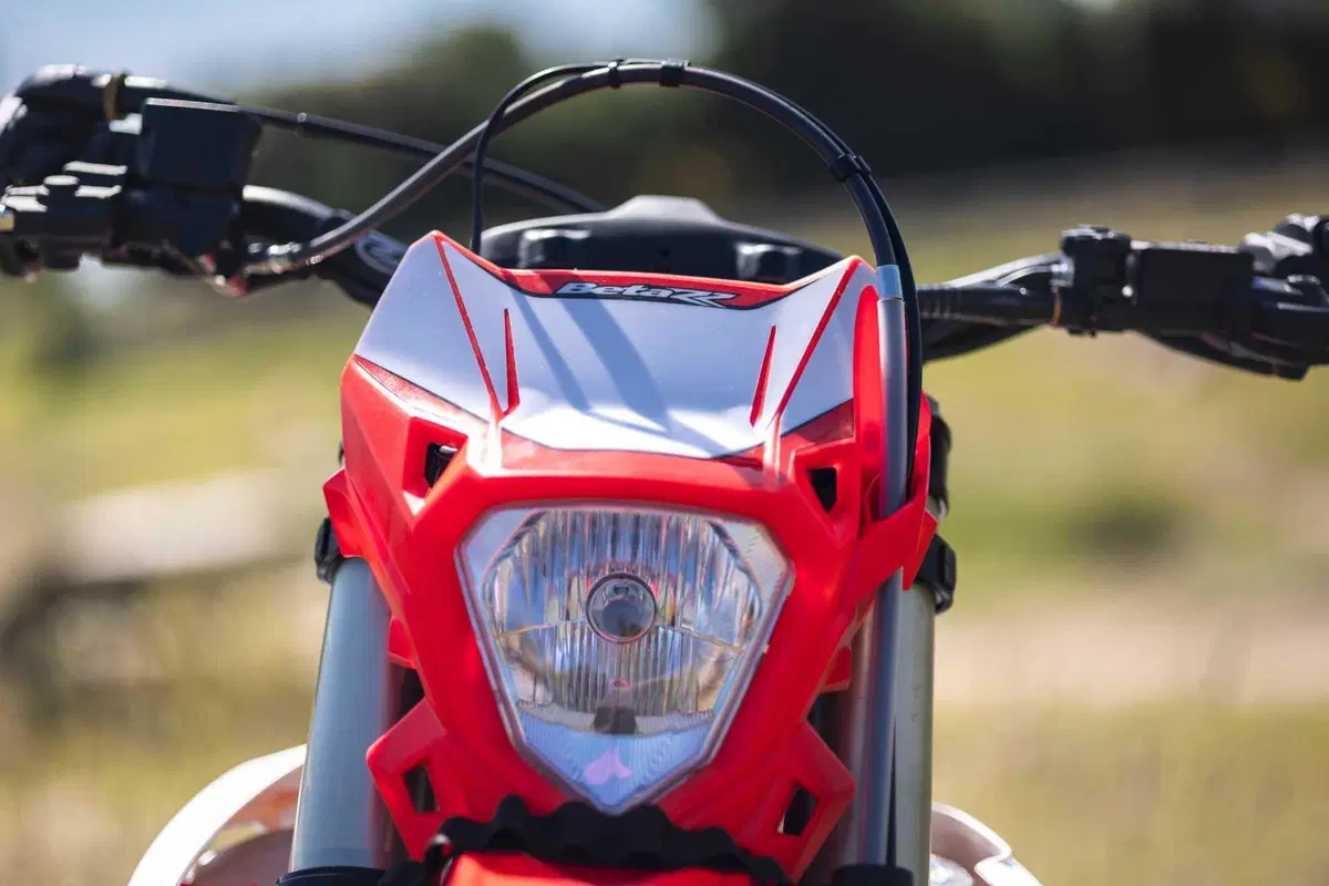 Enduro reinventato con la nuova gamma Beta RX Pro 2025 [VIDEO] (27)