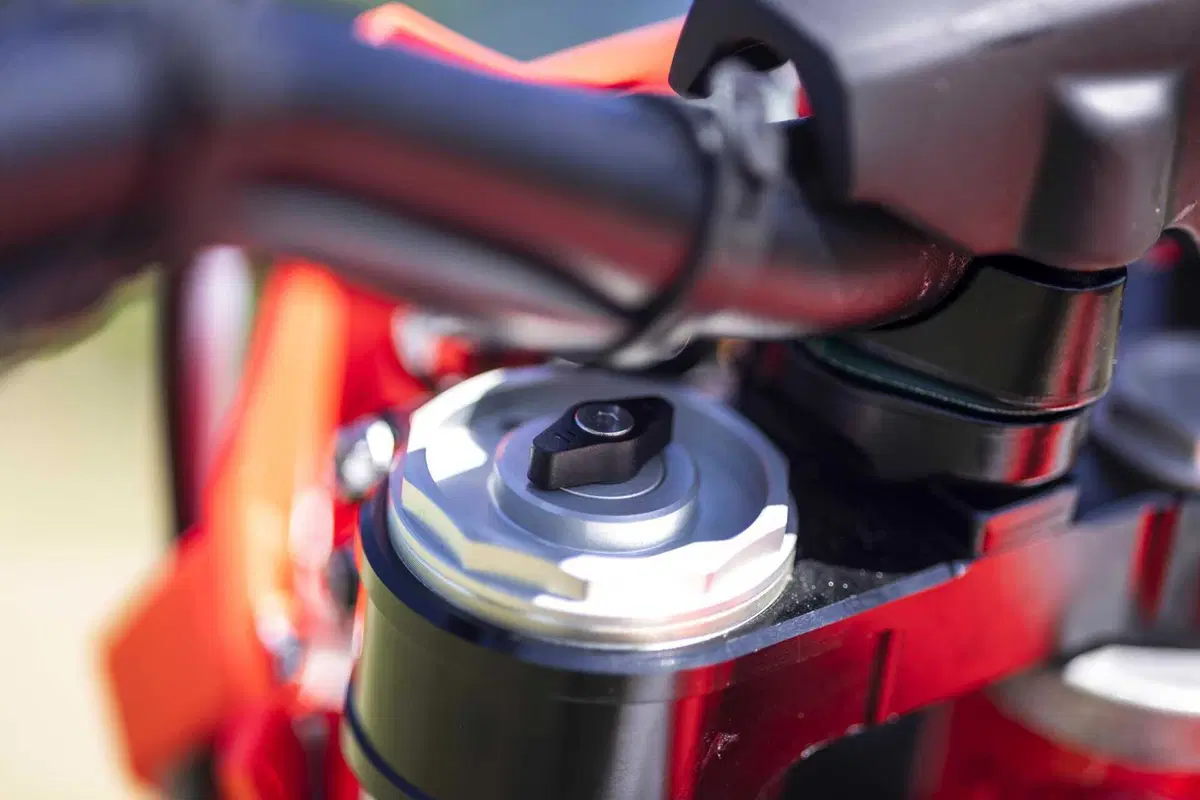 Enduro reinventato con la nuova gamma Beta RX Pro 2025 [VIDEO] (51)