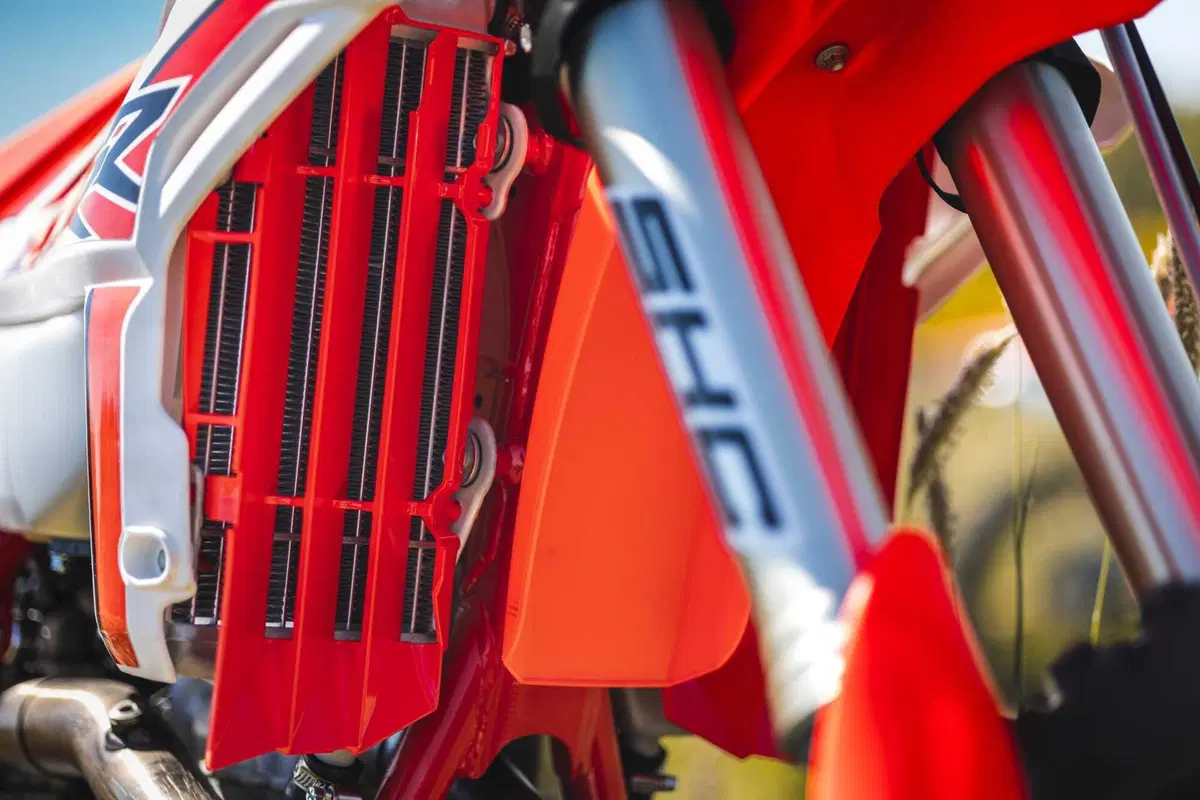 Enduro reinventato con la nuova gamma Beta RX Pro 2025 [VIDEO] (53)