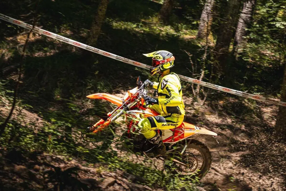 Enduro reinventato con la nuova gamma Beta RX Pro 2025 [VIDEO] (6)