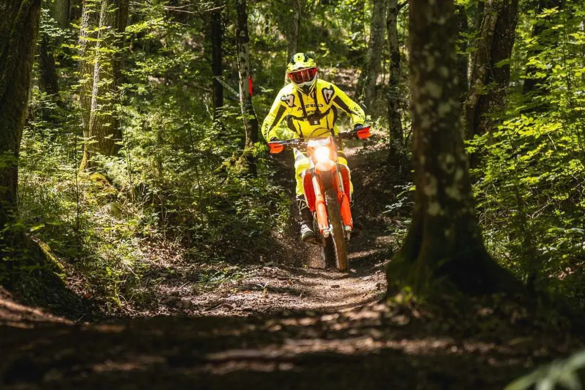 Enduro reinventato con la nuova gamma Beta RX Pro 2025 [VIDEO] (7)