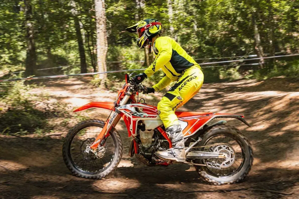 Enduro reinventato con la nuova gamma Beta RX Pro 2025 [VIDEO] (14)
