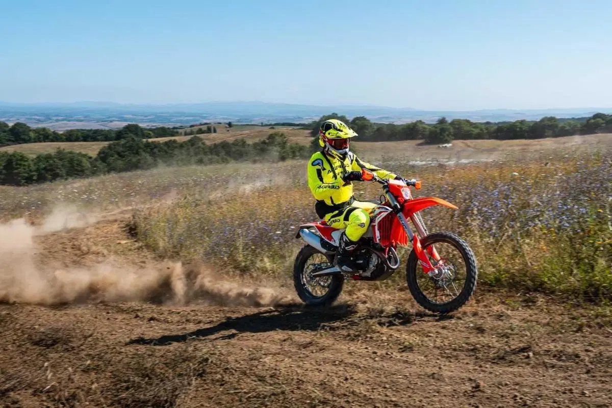 Enduro reinventato con la nuova gamma Beta RX Pro 2025 [VIDEO] (18)