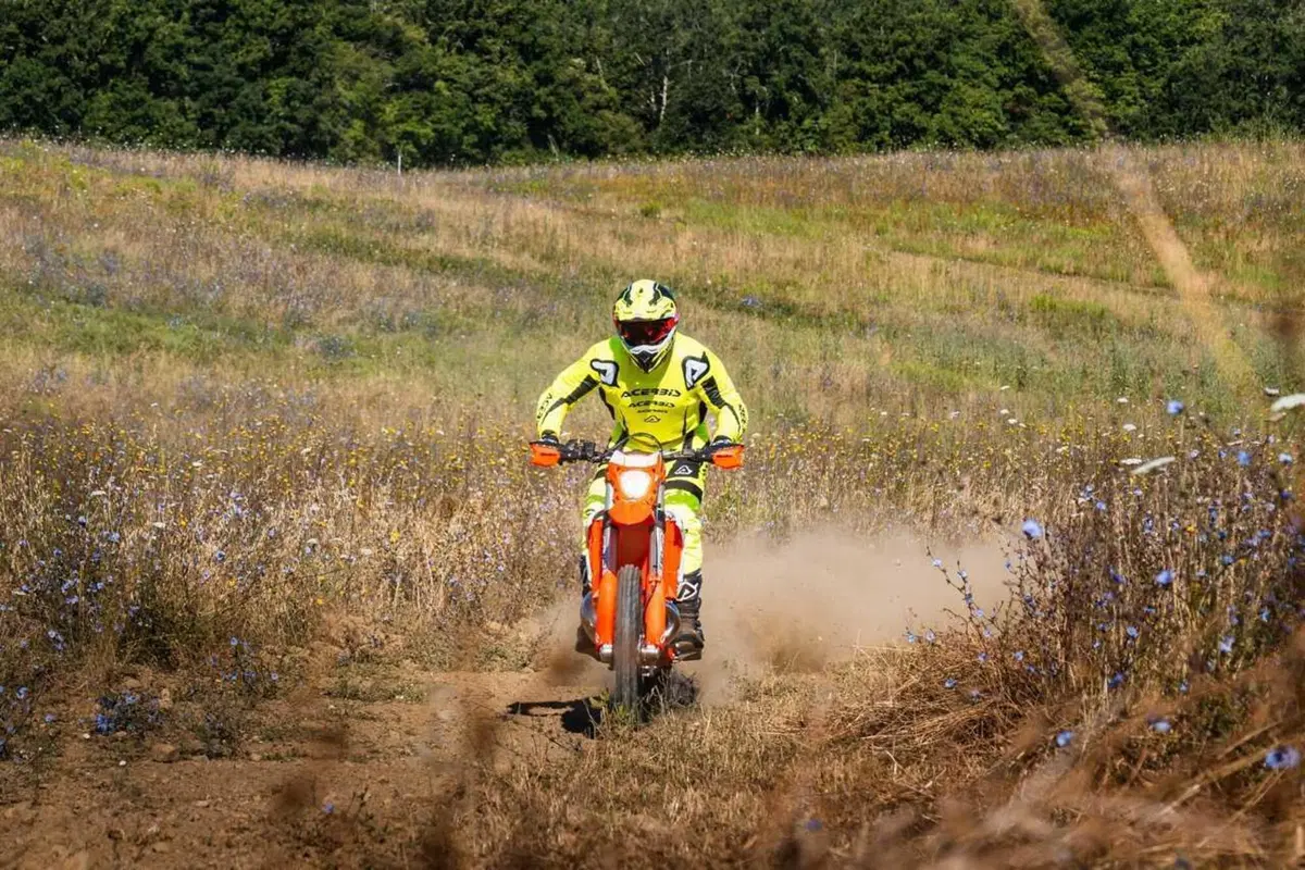 Enduro reinventato con la nuova gamma Beta RX Pro 2025 [VIDEO] (26)