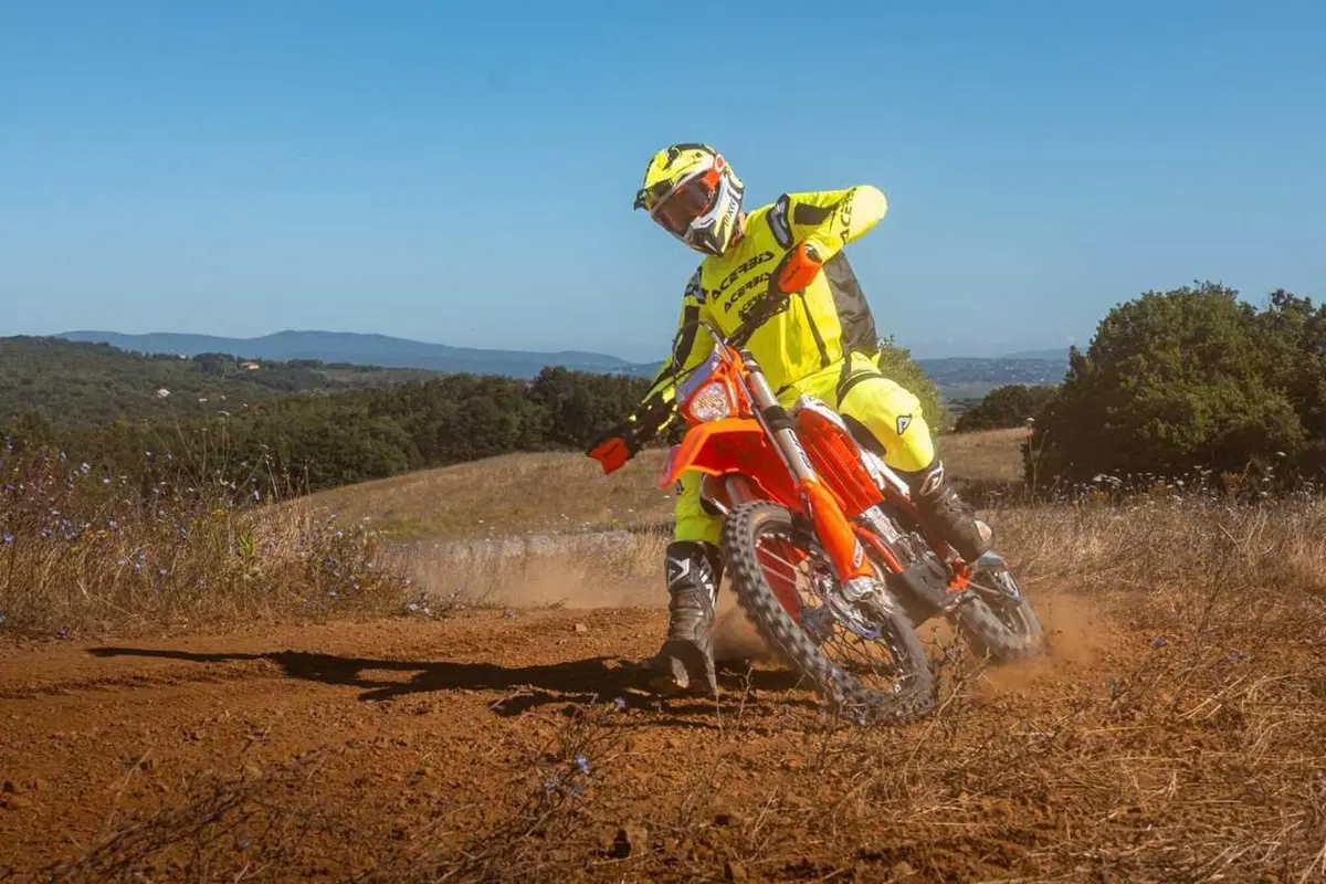 Enduro reinventato con la nuova gamma Beta RX Pro 2025 [VIDEO] (28)
