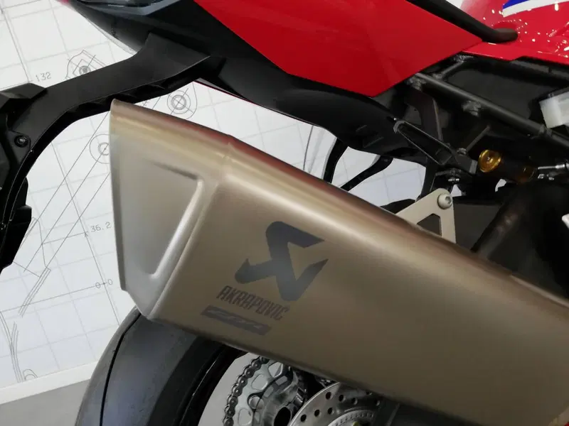 Honda CBR 1000 RR-R Fireblade SP (2024 - 26) (16)