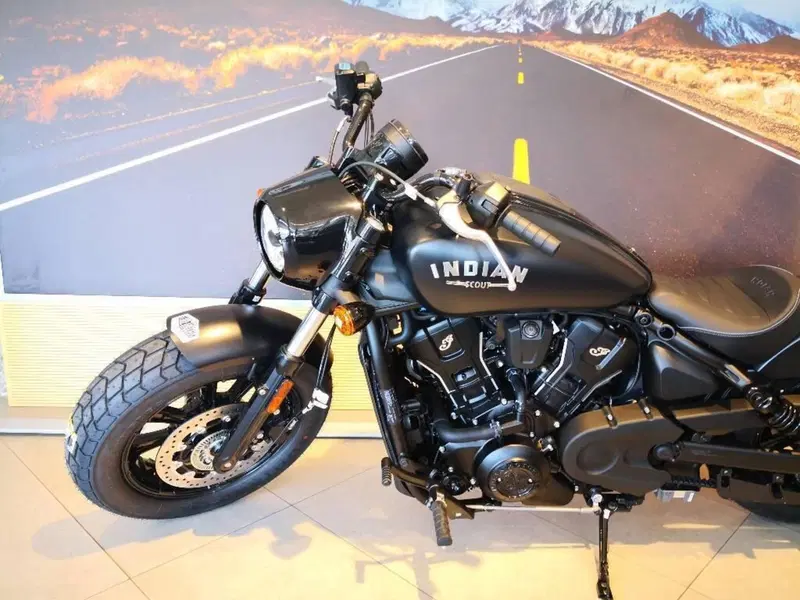 Indian Scout 1250 Bobber Limited + Tech (2025 - 26) (10)