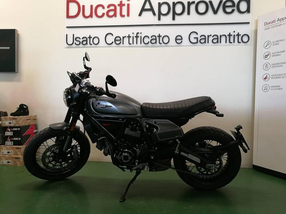 Ducati Scrambler 800 Night Shift (2021 - 22) (4)