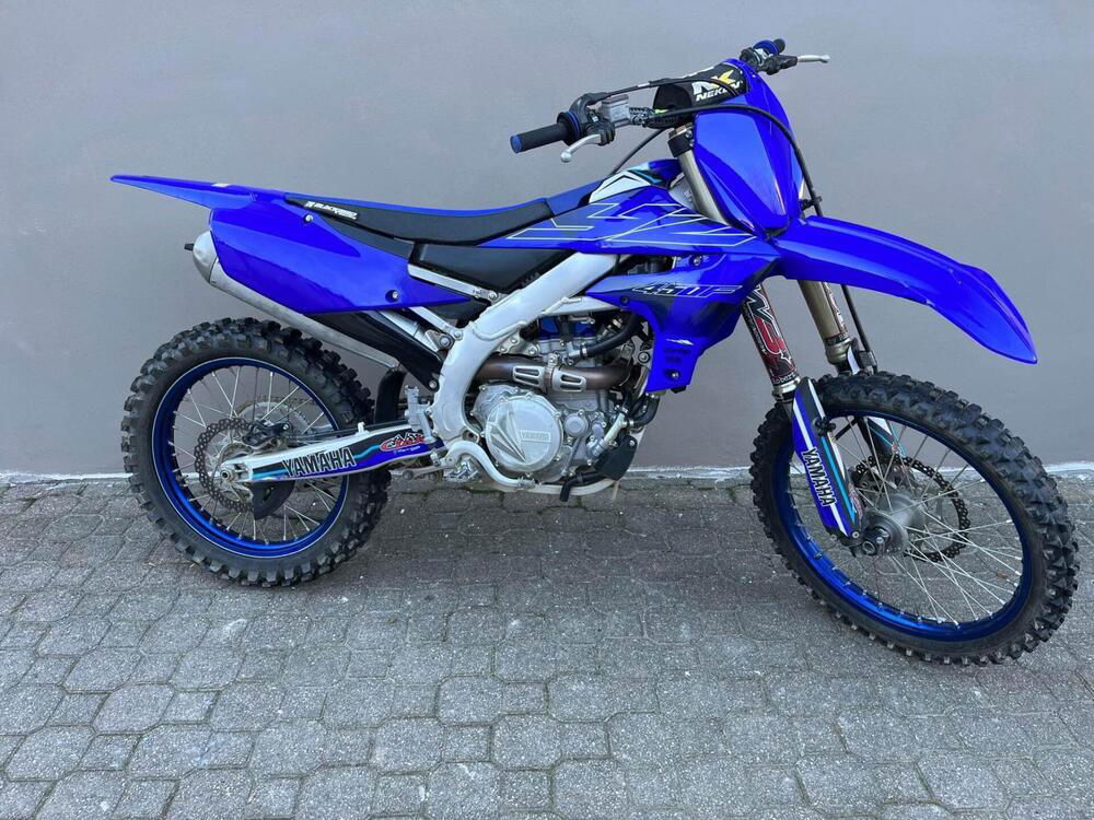 Yamaha YZ 450 F (2022)