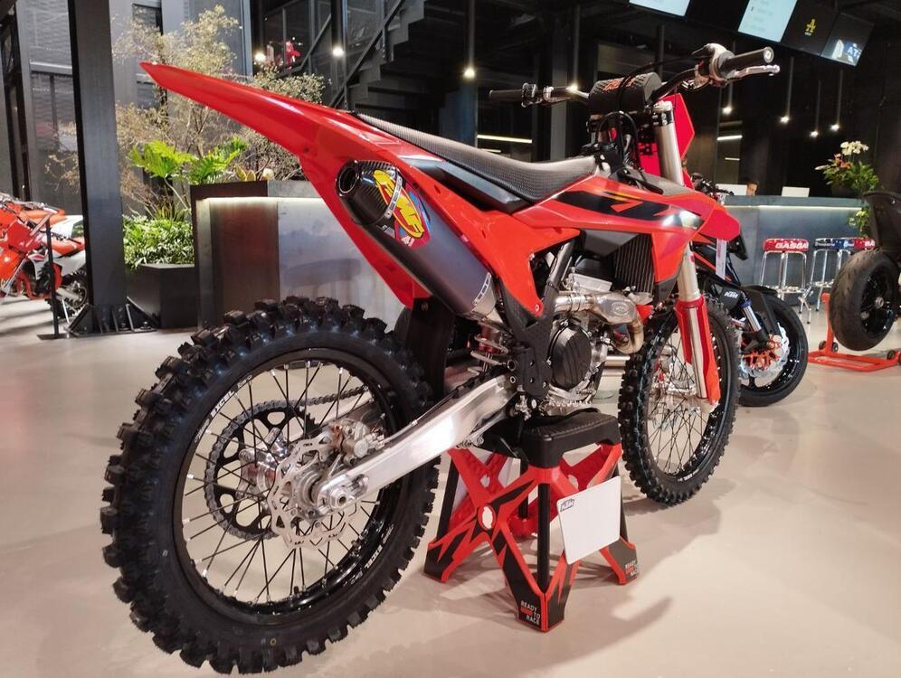 KTM SX 250 F (2024) (4)