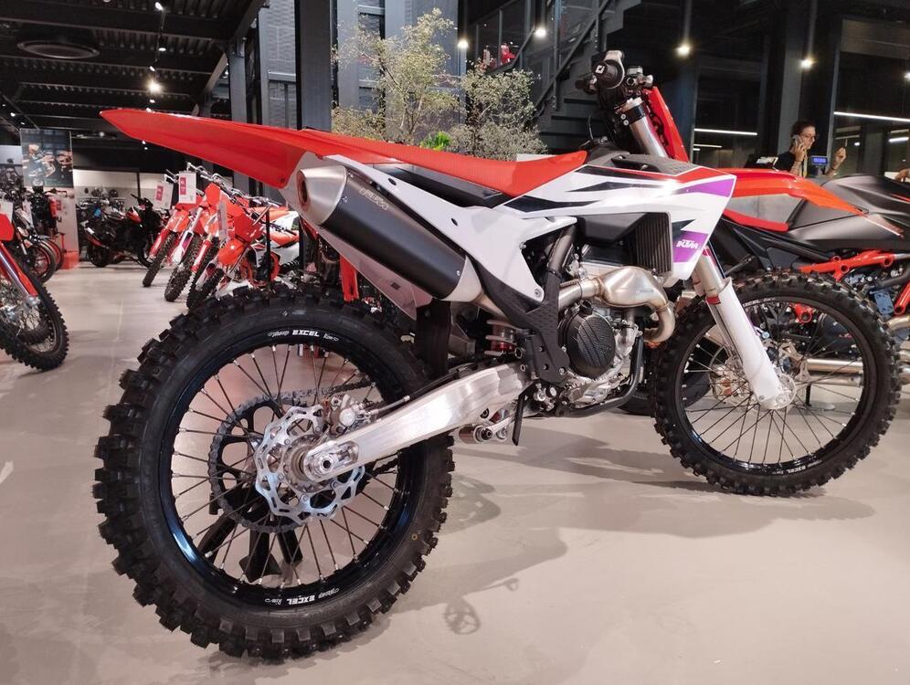 KTM SX 250 F (2024) (4)