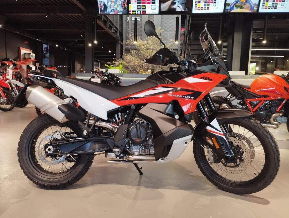 KTM 890 Adventure (2023 - 24) (2)