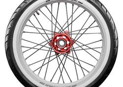 Pneumatico anteriore Avon Cobra Chrome 100/90-19 5