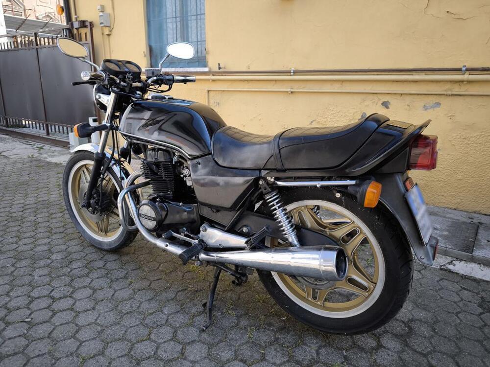 Honda CB 400N (3)