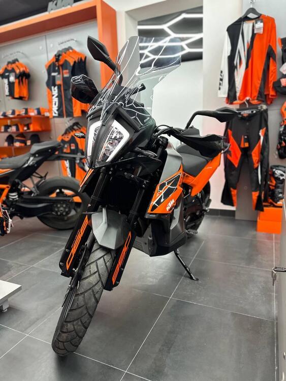 KTM 890 Adventure (2021)