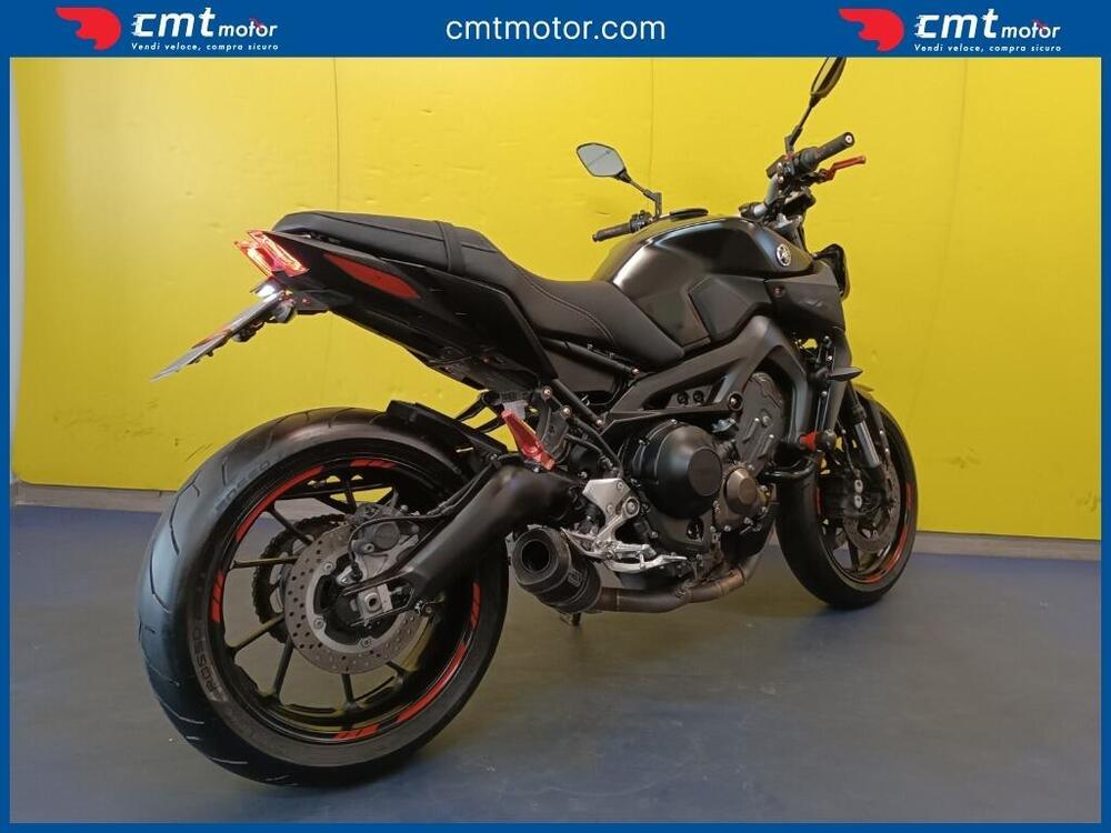 Yamaha MT-09 (2017 - 20) (4)