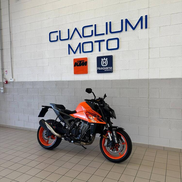 KTM 990 Duke (2024) (2)