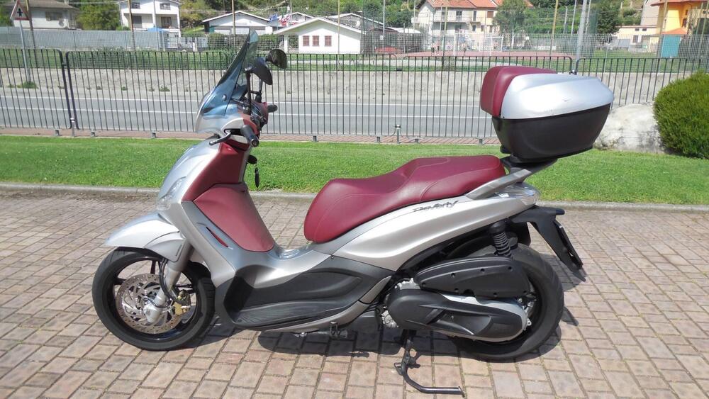 Piaggio Beverly 300 i.e. ABS-ASR (2016 - 20)