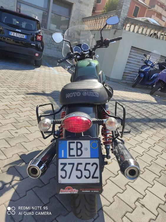 Moto Guzzi V7 II Stone (2015 - 17) (5)