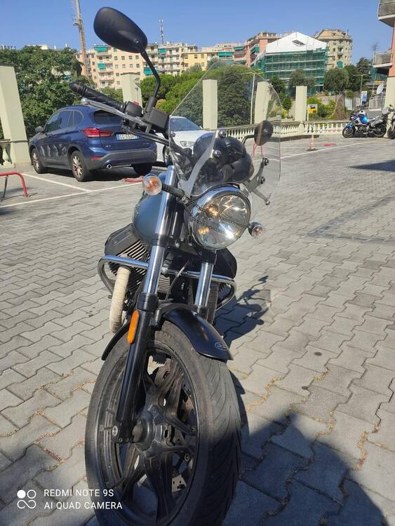 Moto Guzzi V7 II Stone (2015 - 17) (2)